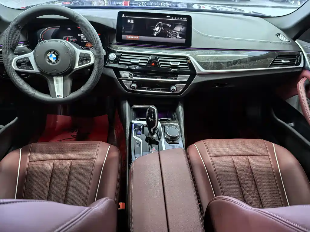 BMW 5 Series 2021 525Li M Sports Package купить на сайте DeffCars