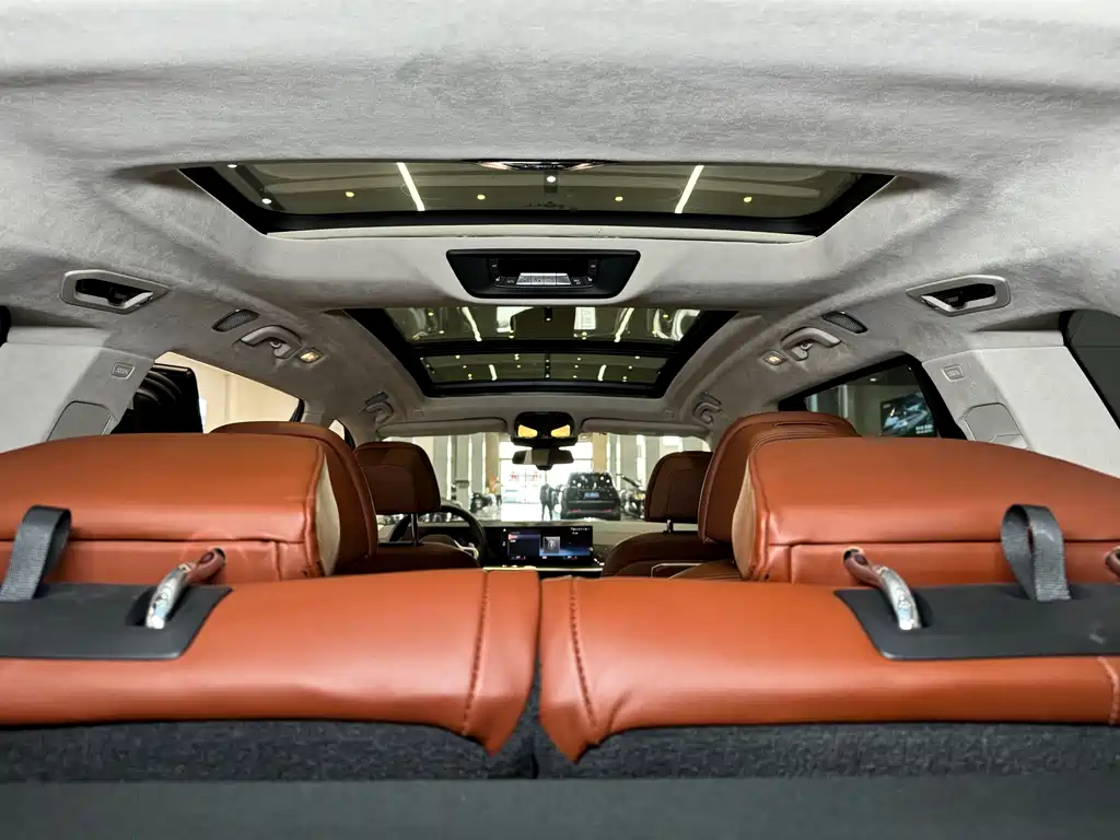 BMW X7 M60i 2023 xDrive M60i купить на сайте DeffCars