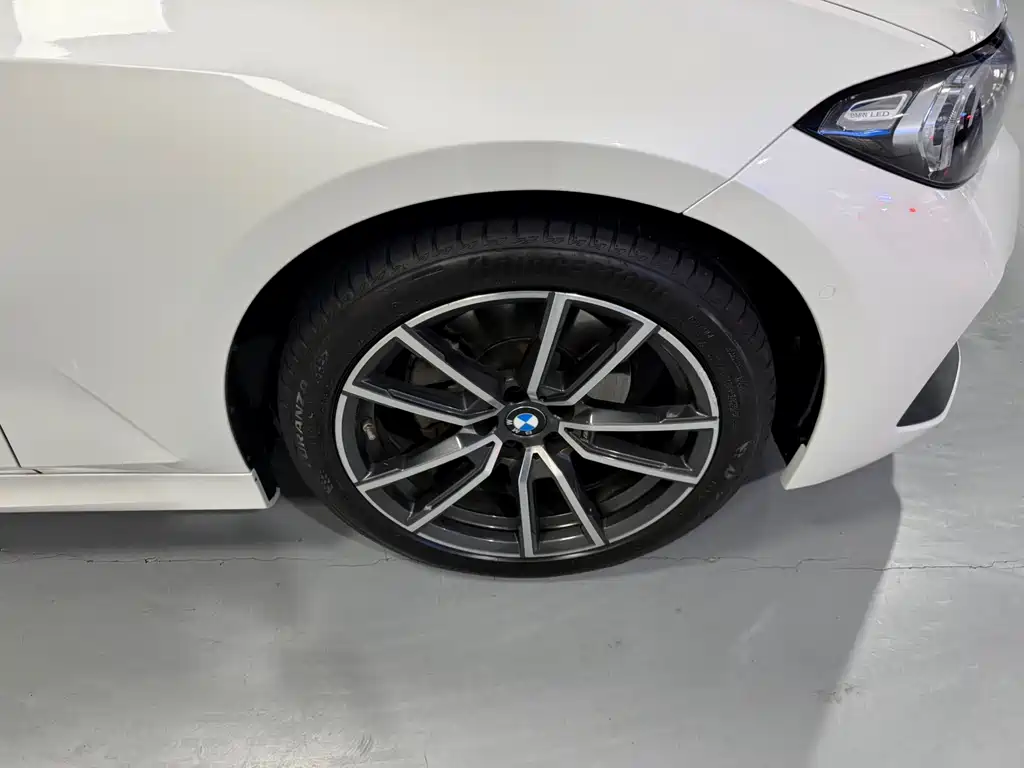 BMW 3 Series 2025 325i M Sports Package купить на сайте DeffCars
