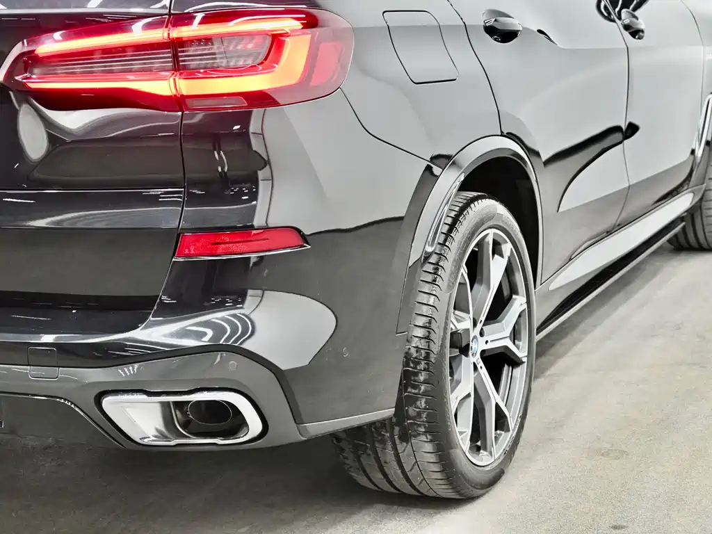 BMW X5 2022 xDrive 40Li M Sports Package купить на сайте DeffCars