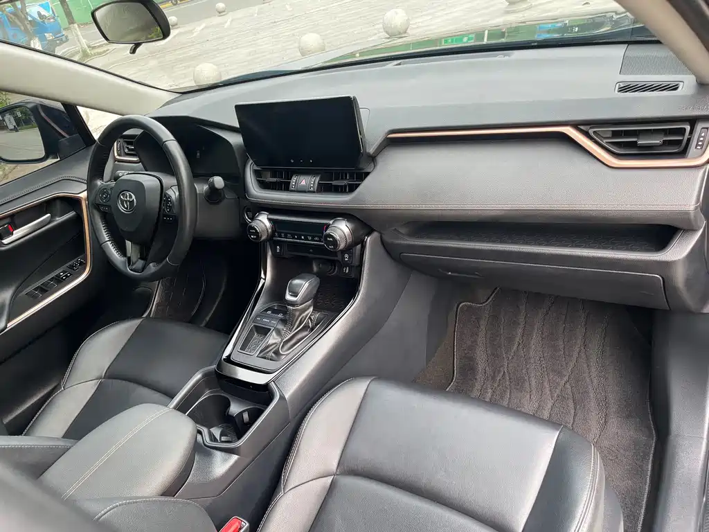 Wilanda 2024 2.0L CVT two-wheel drive luxury PLUS version купить на сайте DeffCars