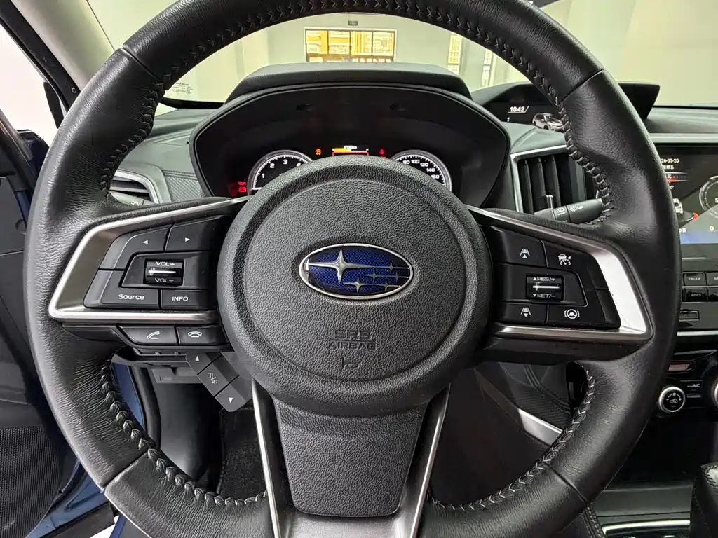 Forester 2022 2.0i AWD Deluxe Edition EyeSight купить на сайте DeffCars