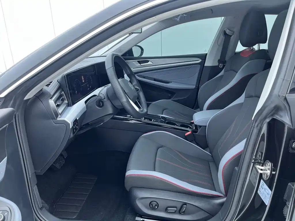 Lingdu 2022 Lingdu L 280TSI DSG Hot Edition купить на сайте DeffCars