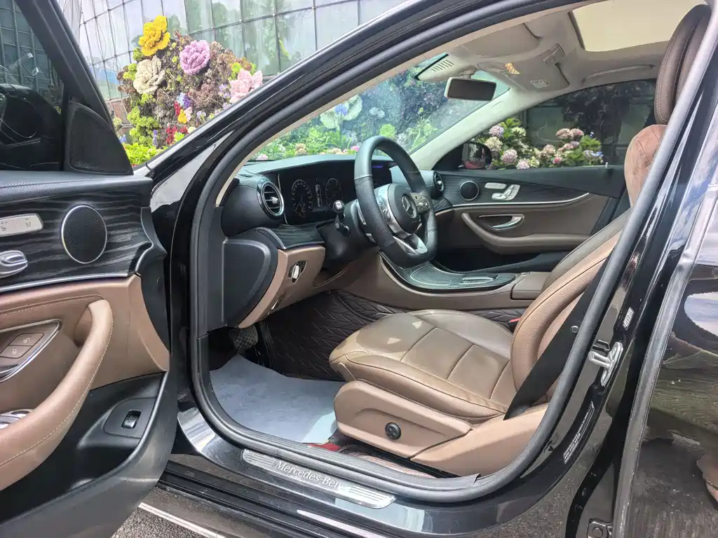Mercedes-Benz E-Class 2019 facelift E 300 L sporty and stylish купить на сайте DeffCars
