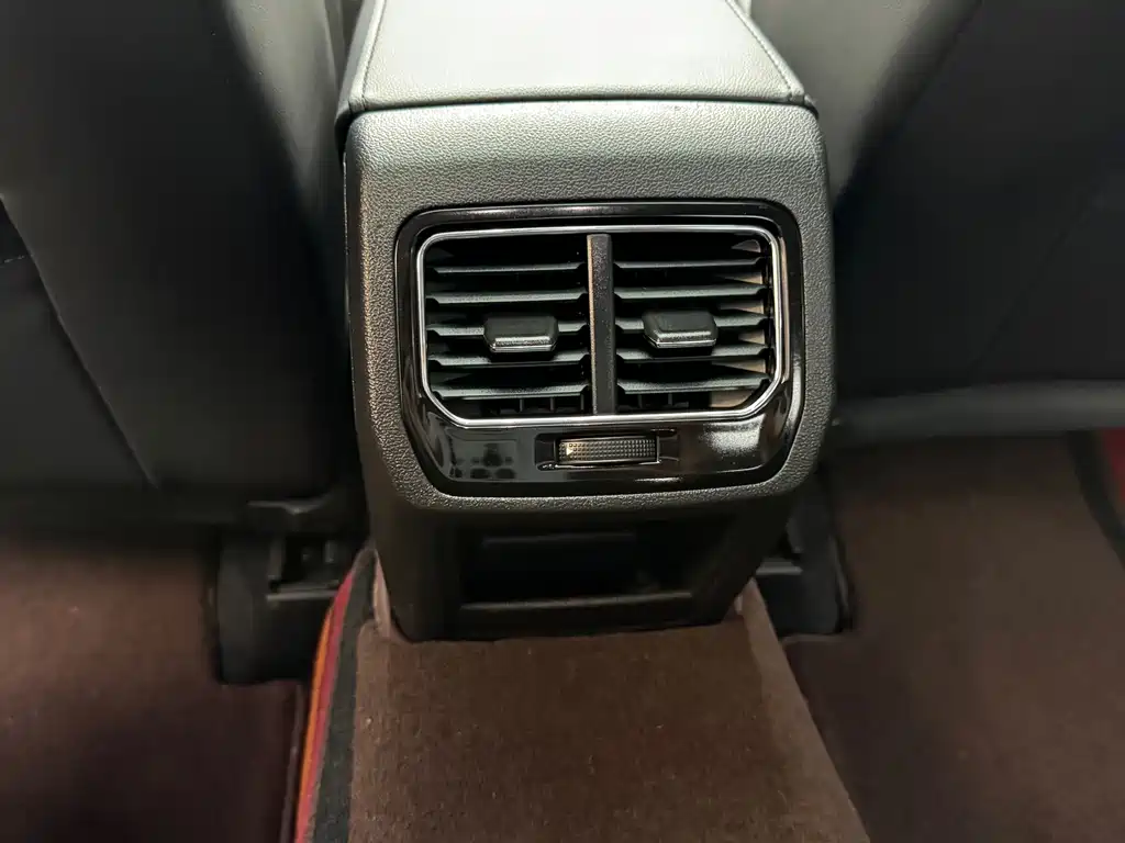Lingdu 2018 280TSI DSG Comfort Edition купить на сайте DeffCars