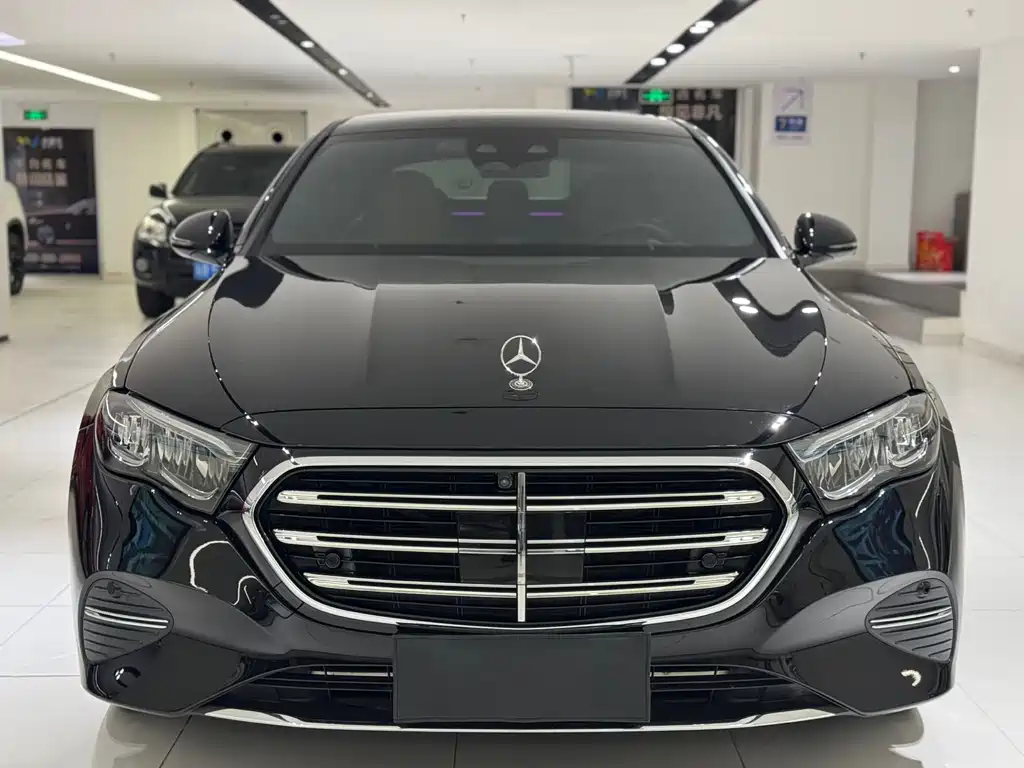 Mercedes-Benz E-Class 2024 E 300 L Luxury Model купить на сайте DeffCars