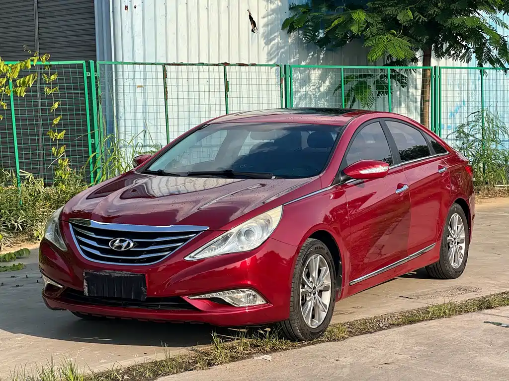 Sonata 2014 2.0L Automatic Deluxe Edition купить на сайте DeffCars