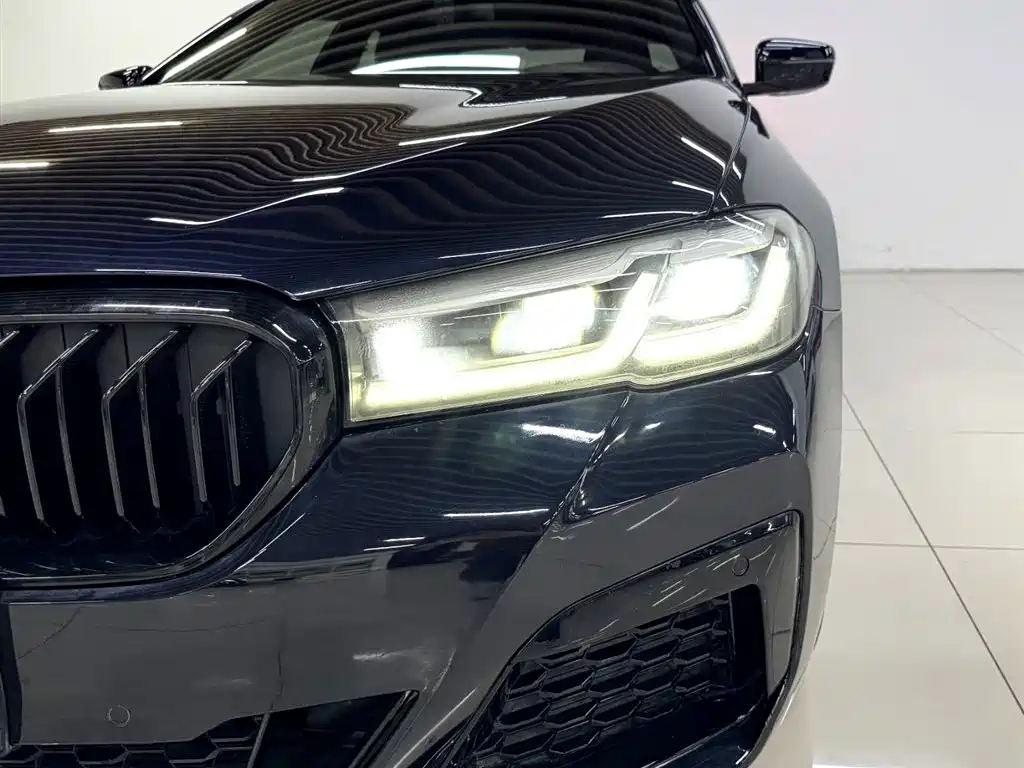 BMW 5 Series 2021 Facelift 530Li Exclusive M Sports Package купить на сайте DeffCars