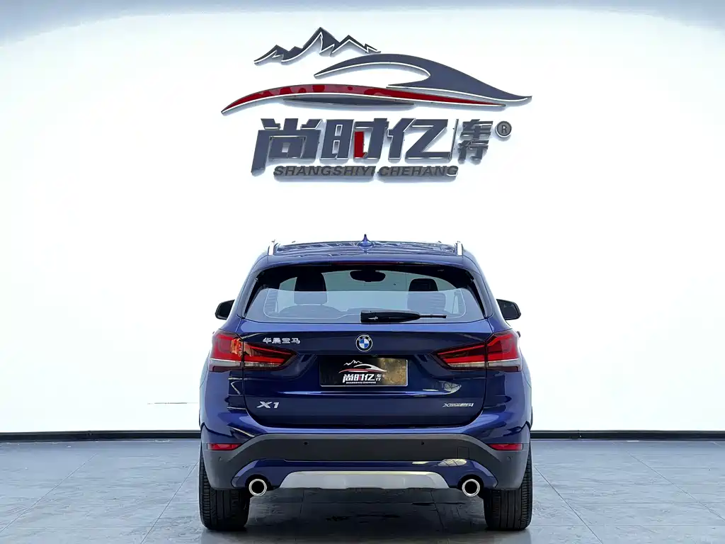 BMW X1 2020 sDrive20Li Exclusive Model купить на сайте DeffCars