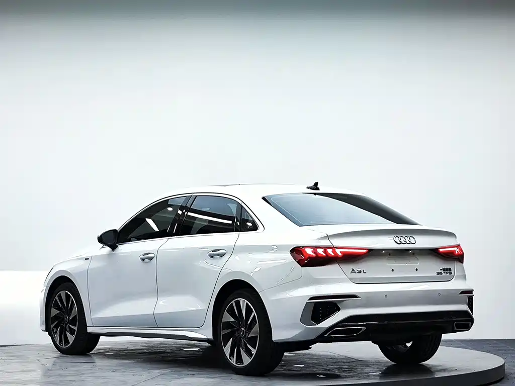 Audi A3 2023 facelift A3L Limousine 35 TFSI fashionable and sporty купить на сайте DeffCars