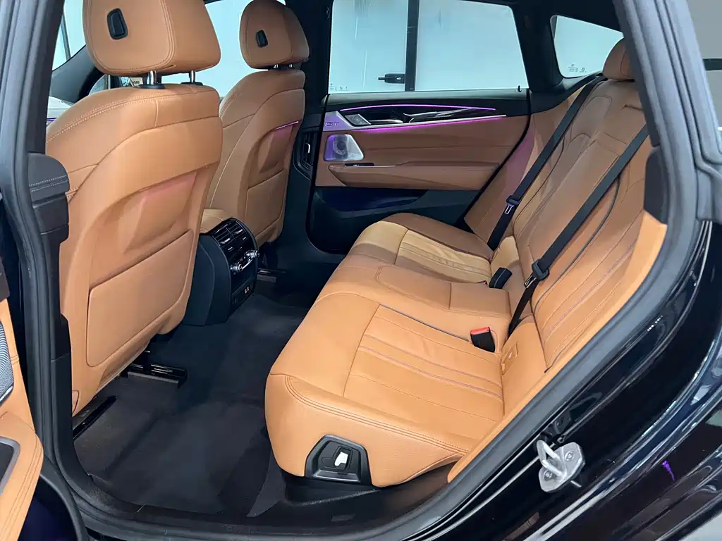 BMW 6 Series GT 2024 630i M Sport Bundle купить на сайте DeffCars