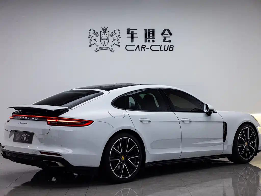 Panamera 2019 Panamera 2.9T купить на сайте DeffCars