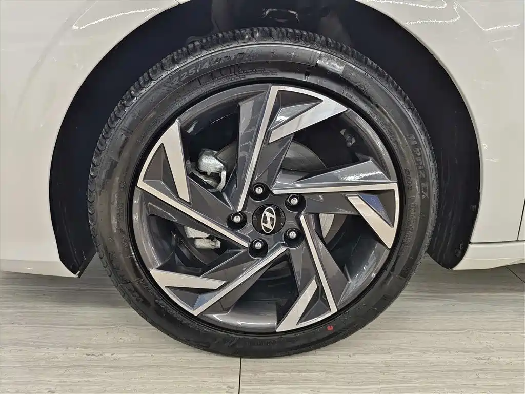 Elantra 2023 1.5L CVT GLX Elite Edition купить на сайте DeffCars