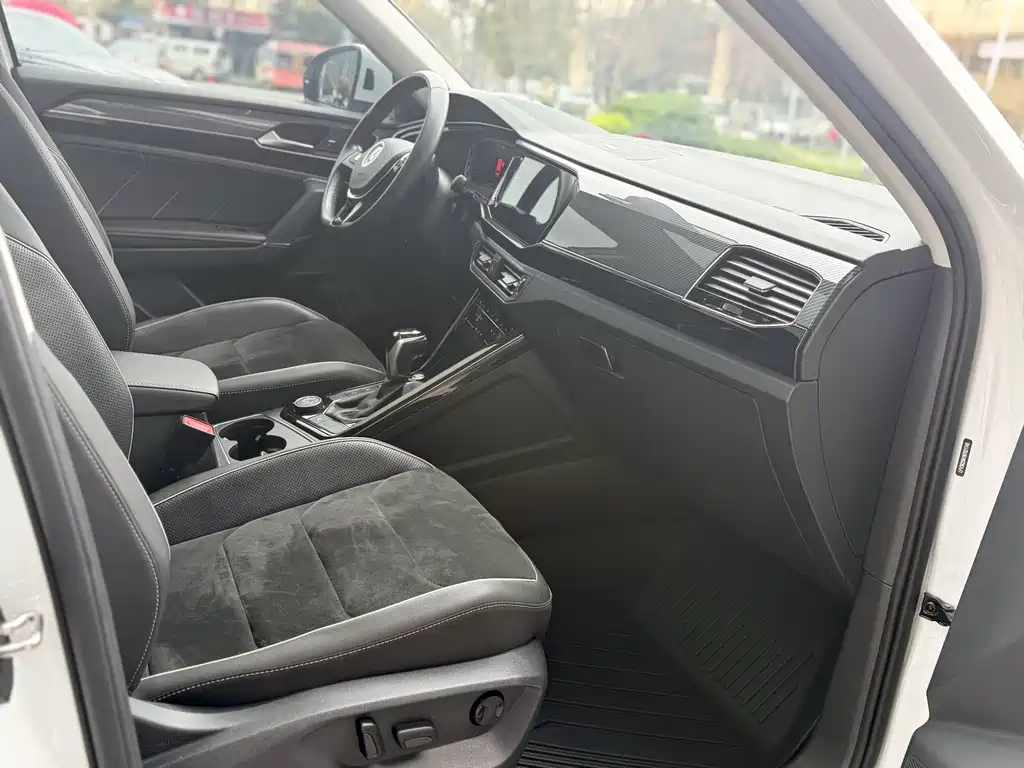 Tanyue 2022 380TSI four-wheel drive R-Line intelligent version купить на сайте DeffCars