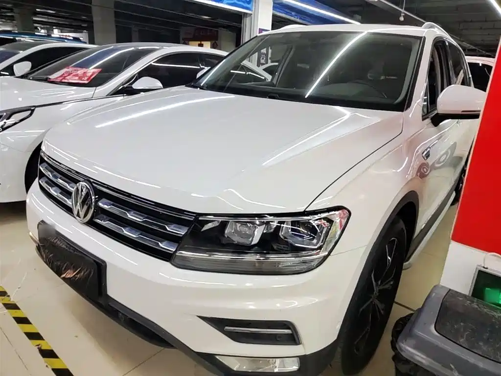Tiguan L 2019 facelift 330TSI automatic two-wheel drive smart luxury version National VI купить на сайте DeffCars