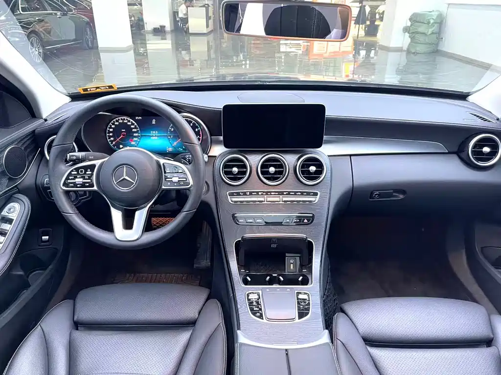 Mercedes-Benz C-Class 2019 C 260 L Sports Edition купить на сайте DeffCars