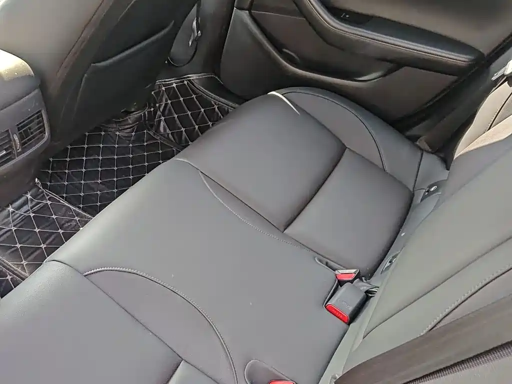 Mazda3 Angkesela 2020 2.0L Automatic Premium Edition купить на сайте DeffCars