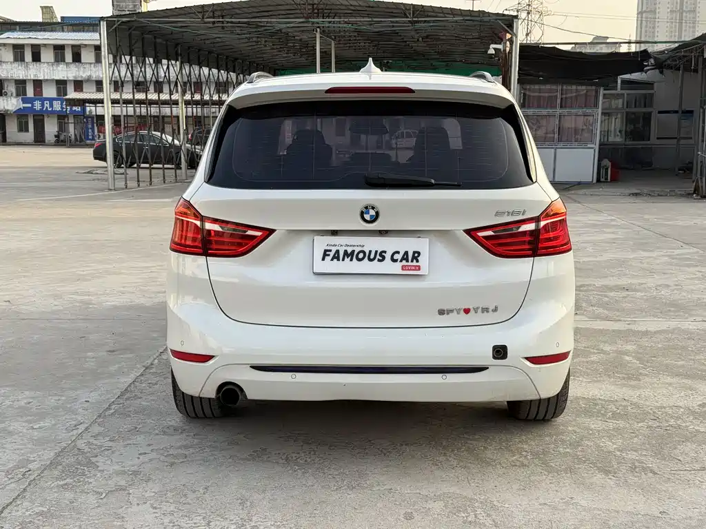 BMW 2 Series Multipurpose Station Wagon 2015 218i Leading Model купить на сайте DeffCars