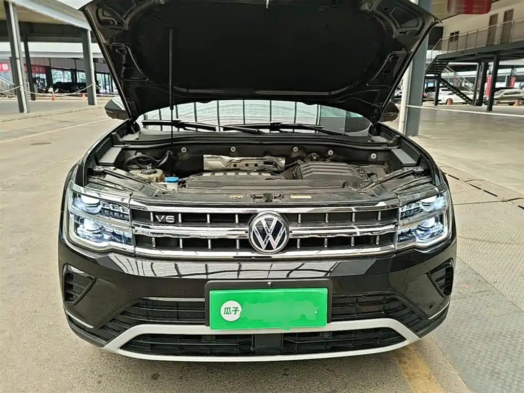 Touron 2023 530 V6 four-wheel drive flagship version купить на сайте DeffCars