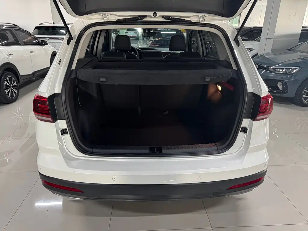 Tuyue 2022 280TSI two-wheel drive luxury version купить на сайте DeffCars