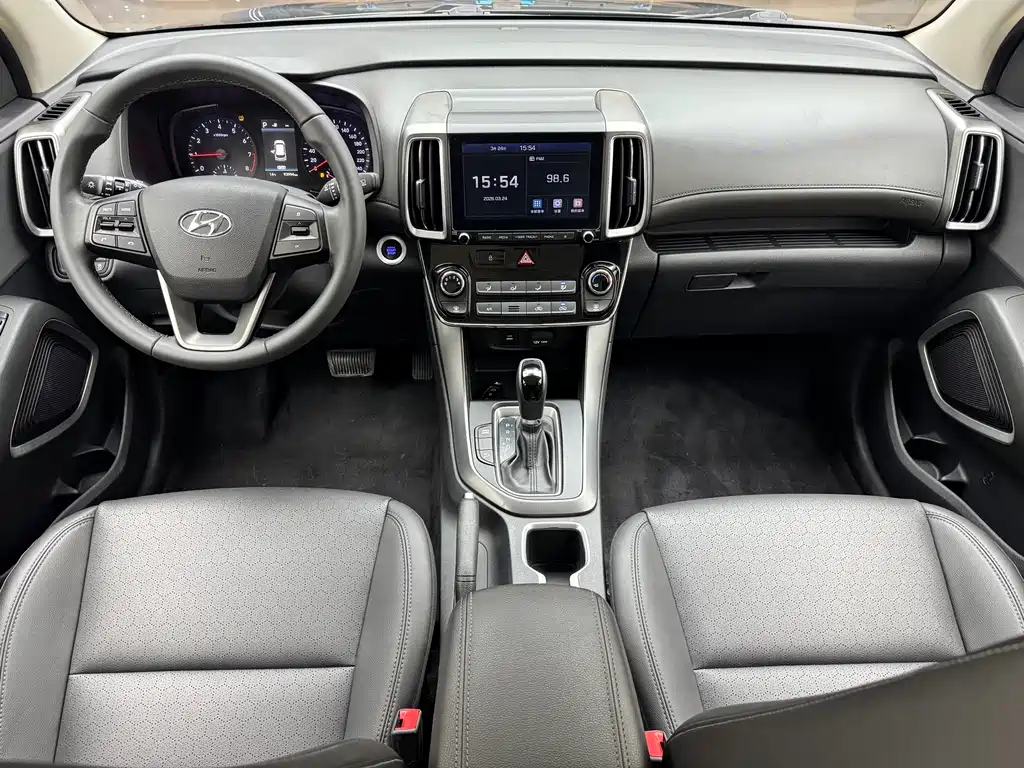 Beijing Hyundai ix35 2018 2.0L automatic two-wheel drive Zhiyong·Enjoy Edition купить на сайте DeffCars