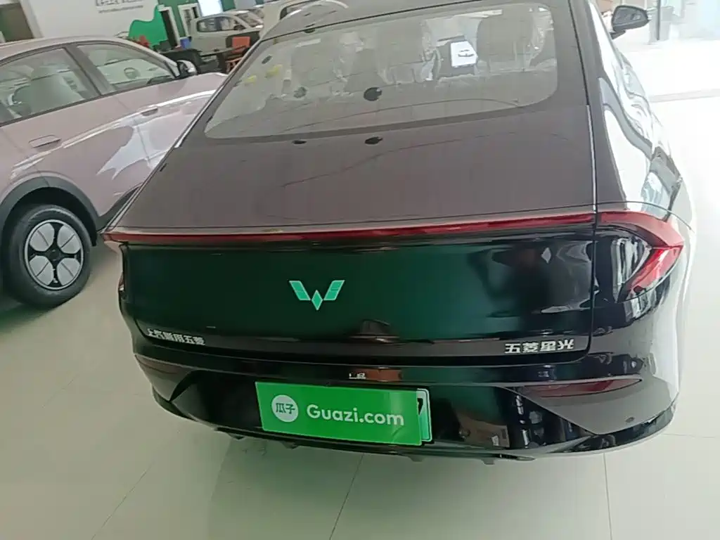 Wuling Starlight 2025 70km smart standard model купить на сайте DeffCars