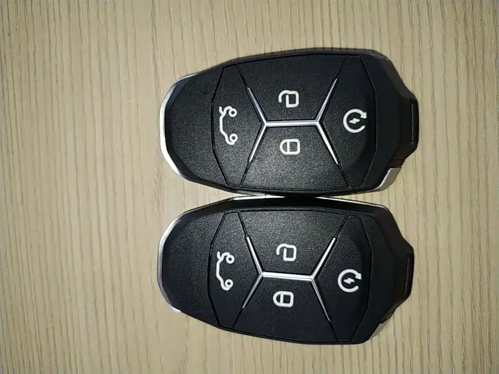 Lynk & Co 03 2022 1.5TD DCT Pro купить на сайте DeffCars