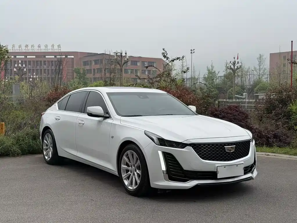 Cadillac CT5 2020 28T Fashion Model купить на сайте DeffCars