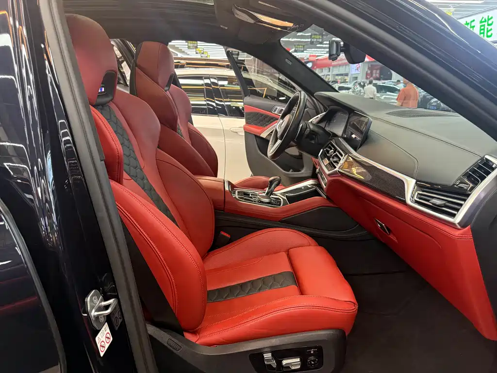 BMW X6 M 2022 X6 M купить на сайте DeffCars