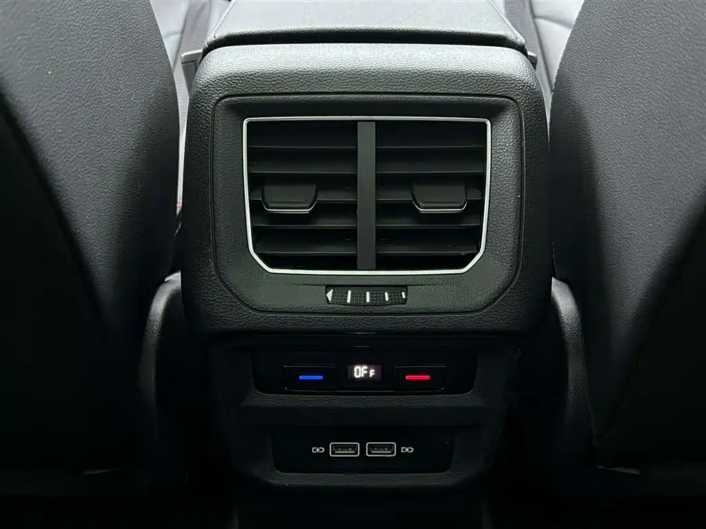 Tanyue 2019 330TSI four-wheel drive luxury model, National V купить на сайте DeffCars