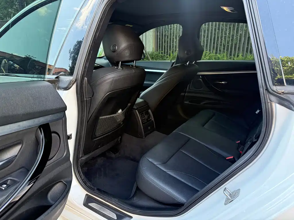 BMW 3 Series GT 2019 320i M Sports Package купить на сайте DeffCars