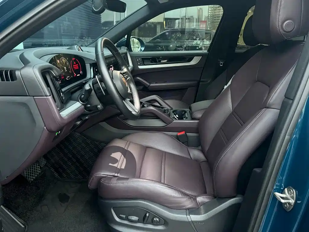 Cayenne 2024 Cayenne 3.0T купить на сайте DeffCars