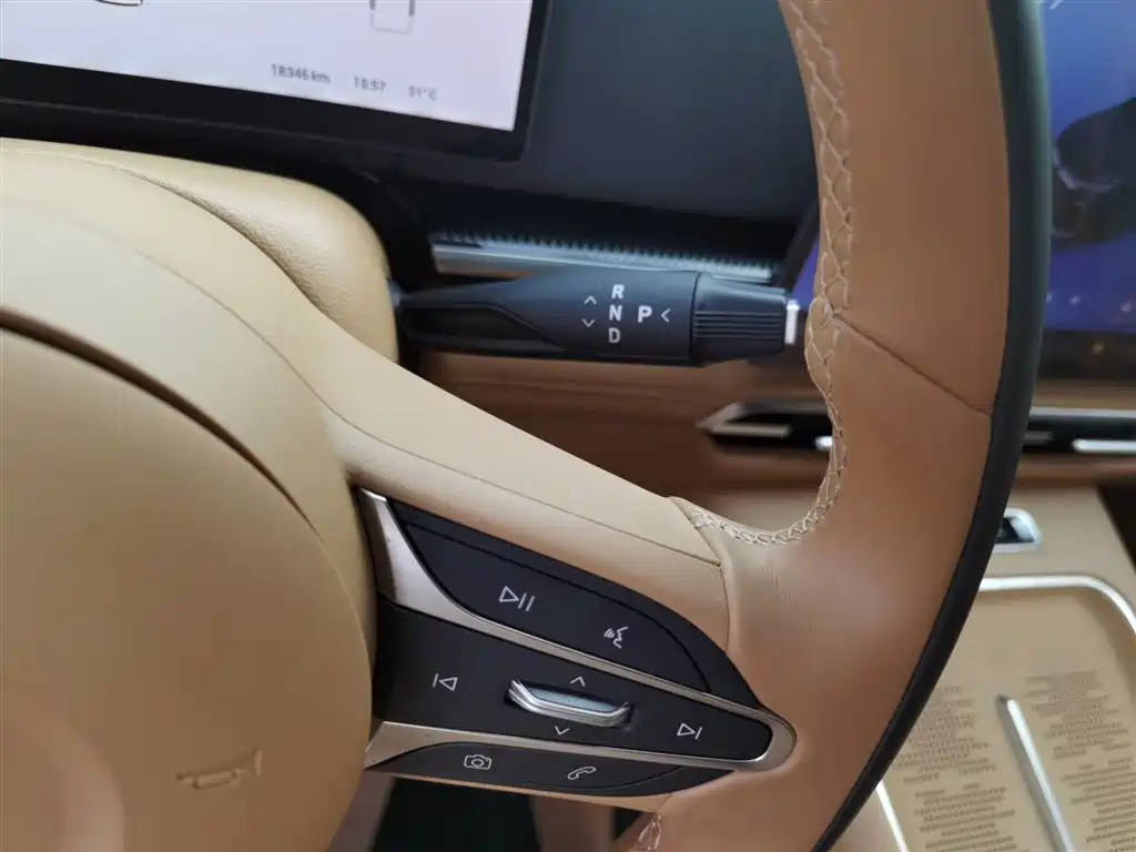 Lantu Dreamer 2025 PHEV four-wheel drive flagship Kunpeng version купить на сайте DeffCars