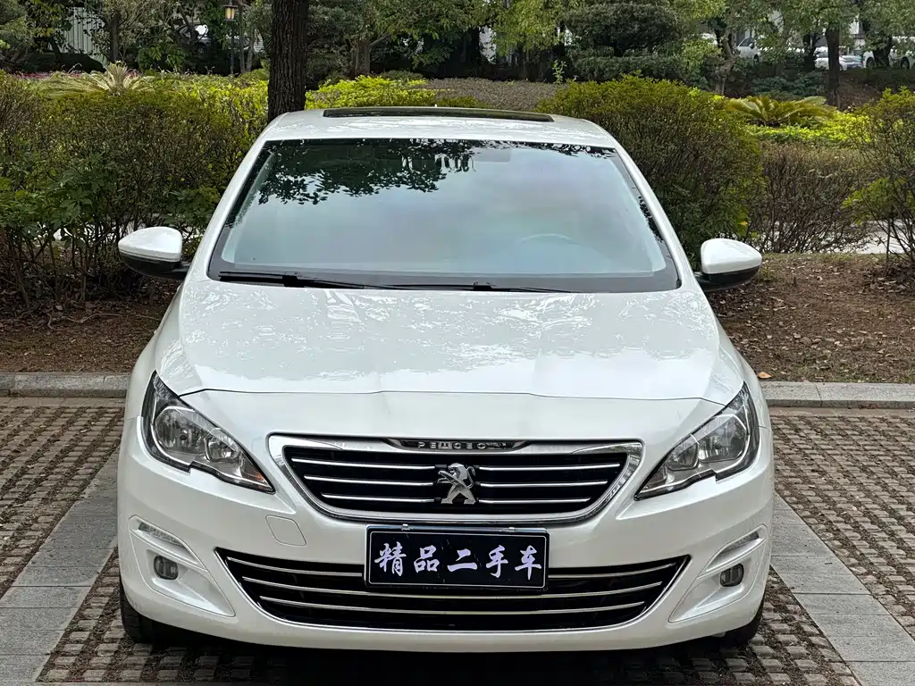 Peugeot 408 2016 1.6T automatic luxury version купить на сайте DeffCars