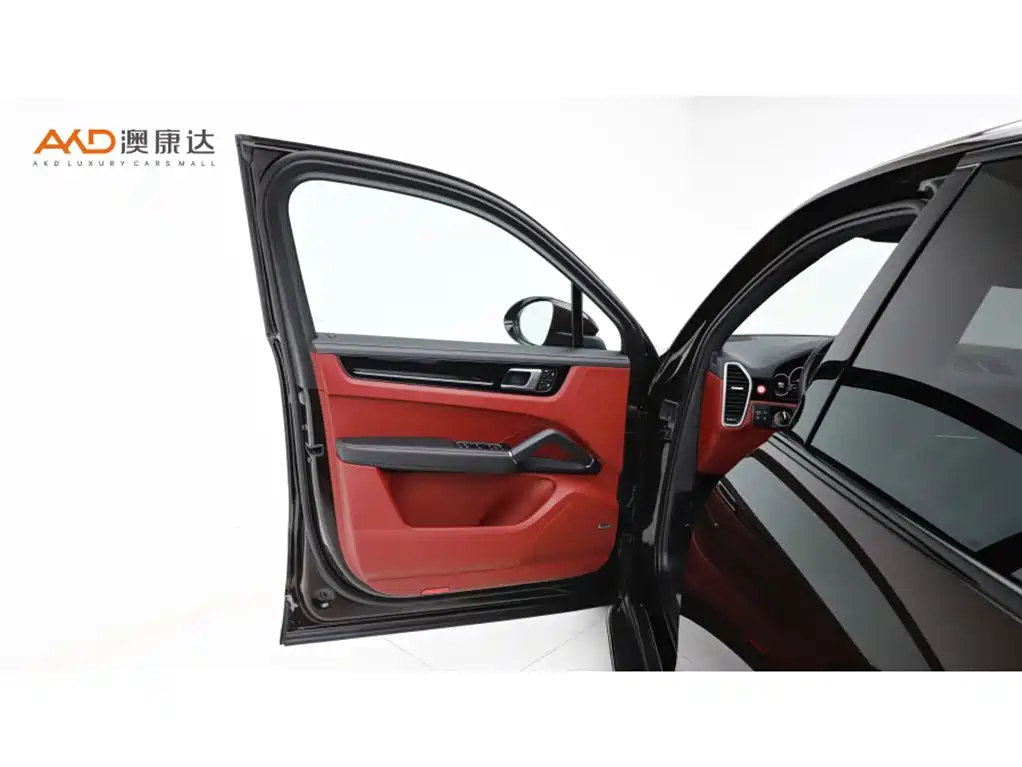 Cayenne/2.0T/22 models/E-Hybrid купить на сайте DeffCars