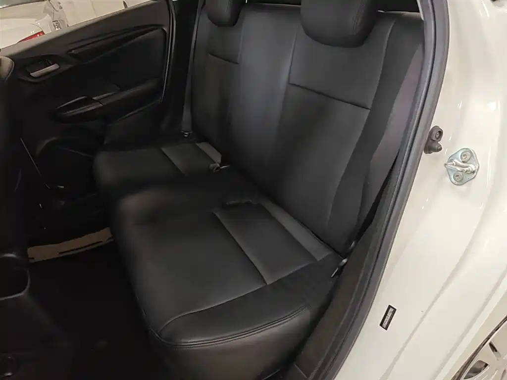 Fit 2018 1.5L CVT Comfort Edition купить на сайте DeffCars