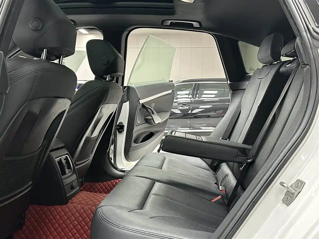 BMW 3 Series GT 2019 320i M Sports Package купить на сайте DeffCars