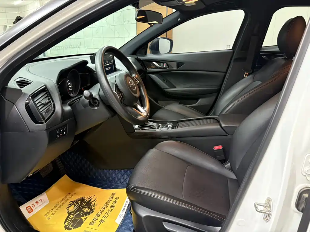Mazda CX-4 2021 2.0L automatic two-wheel drive Blue Sky Exploration Edition купить на сайте DeffCars