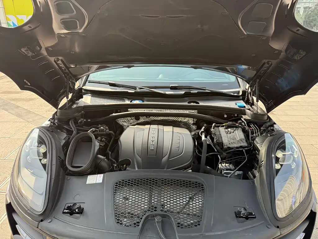 Macan 2018 Macan 2.0T купить на сайте DeffCars