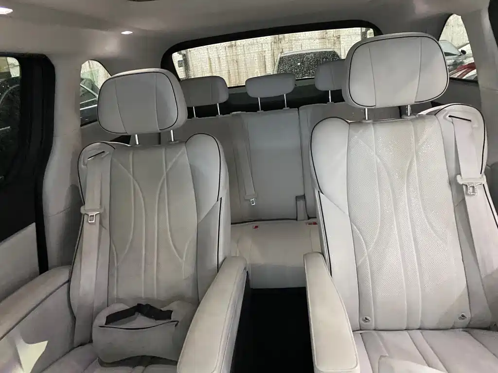 Xpeng X9 2024 model 702 super long battery life Max купить на сайте DeffCars