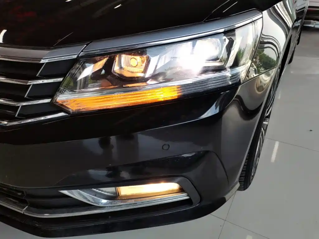Passat 2017 330TSI DSG Premium Edition купить на сайте DeffCars