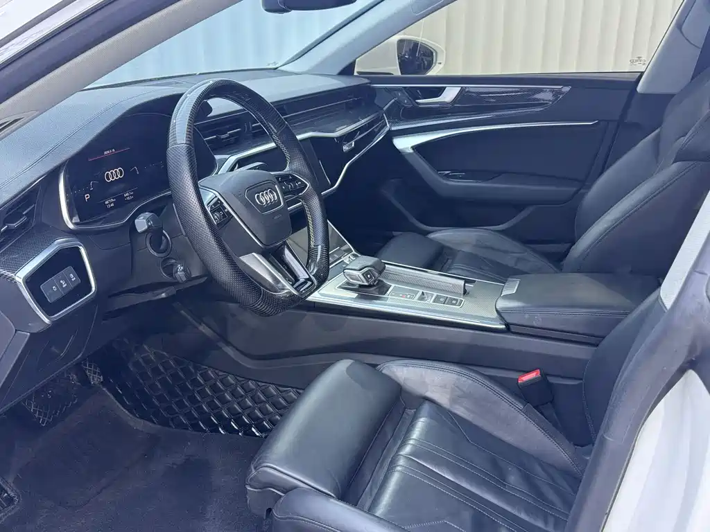 Audi A7 2021 45 TFSI Premium Selection купить на сайте DeffCars