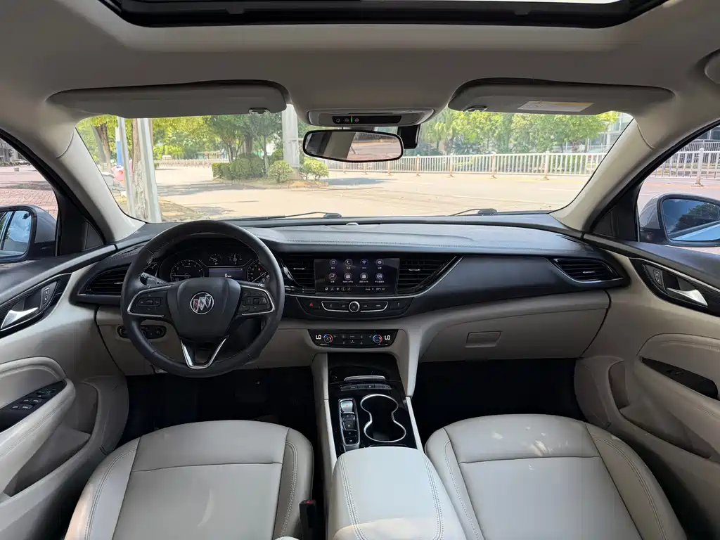 Regal 2021 552T Elite купить на сайте DeffCars