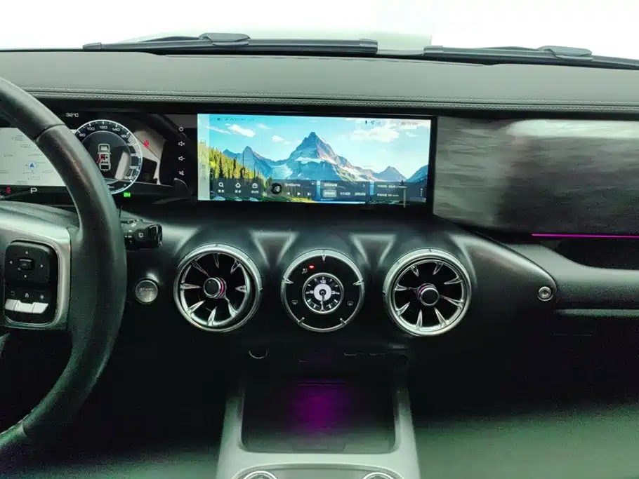 Tank 300 2021 Cross Country 2.0T Conqueror купить на сайте DeffCars