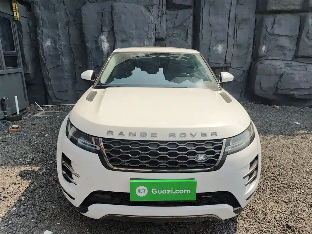 Range Rover Evoque 2023 Evoque L 249PS Deluxe Edition купить на сайте DeffCars