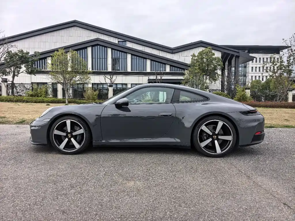 Porsche 911 2025 Carrera 3.0T купить на сайте DeffCars