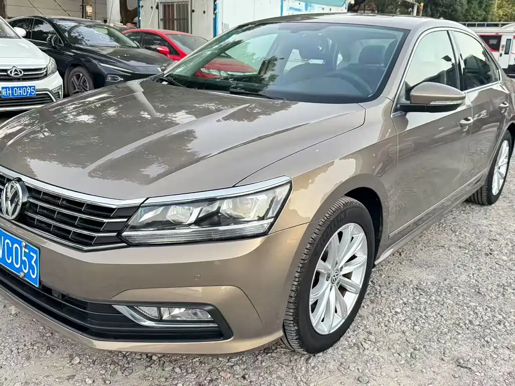 Passat 2017 330TSI DSG Premium Edition купить на сайте DeffCars