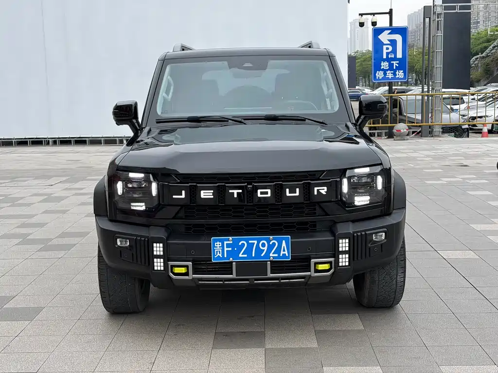 Jietu Traveler 2023 2.0T four-wheel drive conquers купить на сайте DeffCars