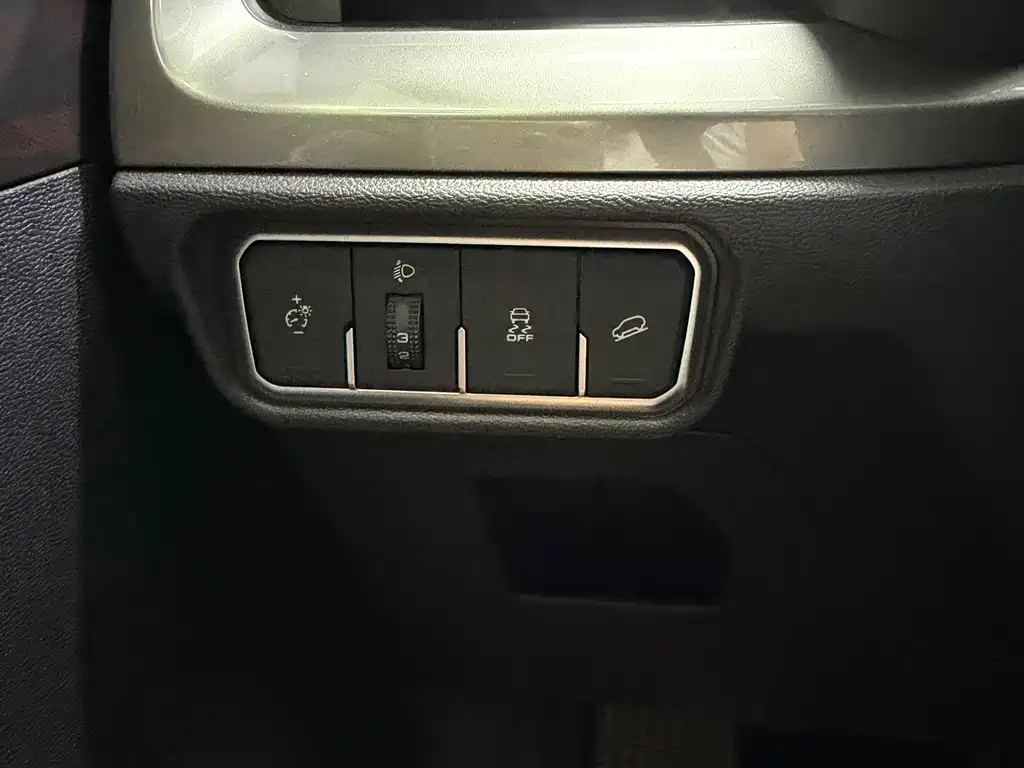 Haval H6 2023 National Fashion Edition 1.5T Automatic Urban Edition купить на сайте DeffCars