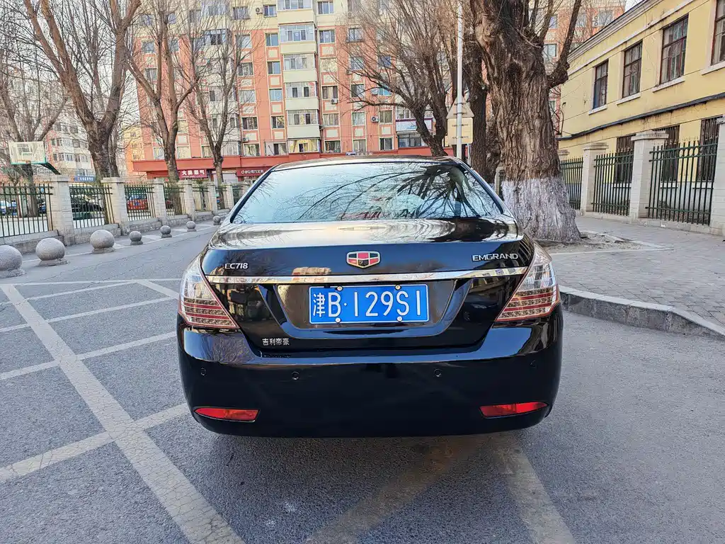 Classic Emgrand 2010 sedan 1.8L CVT sunroof type купить на сайте DeffCars
